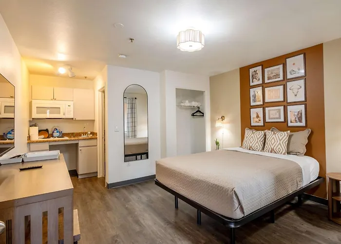 Apartment Chic Az Travel Nurses Welcome