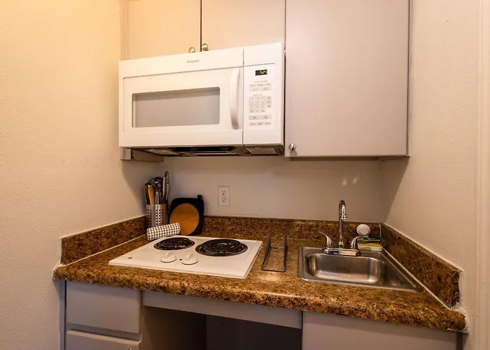 Chic Az Travel Nurses Welcome Apartment Cashion